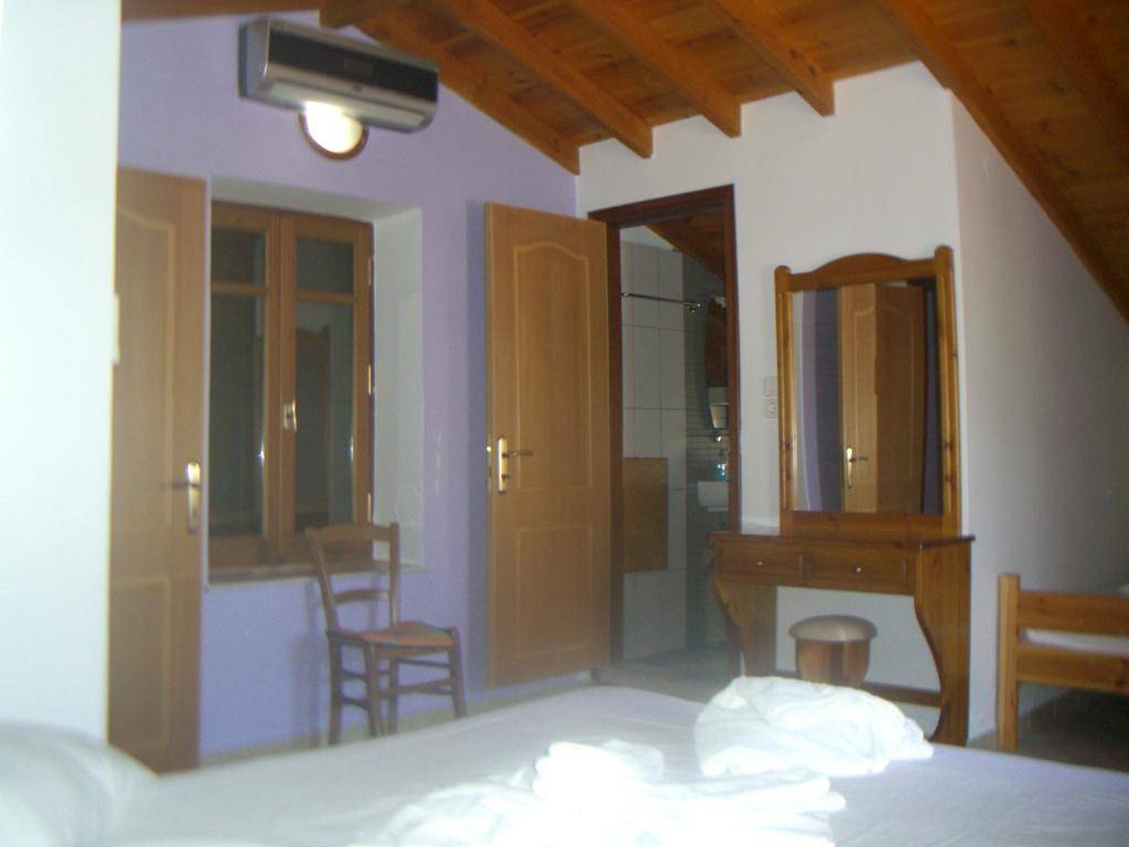 Blue Villa Panormos  Zimmer foto